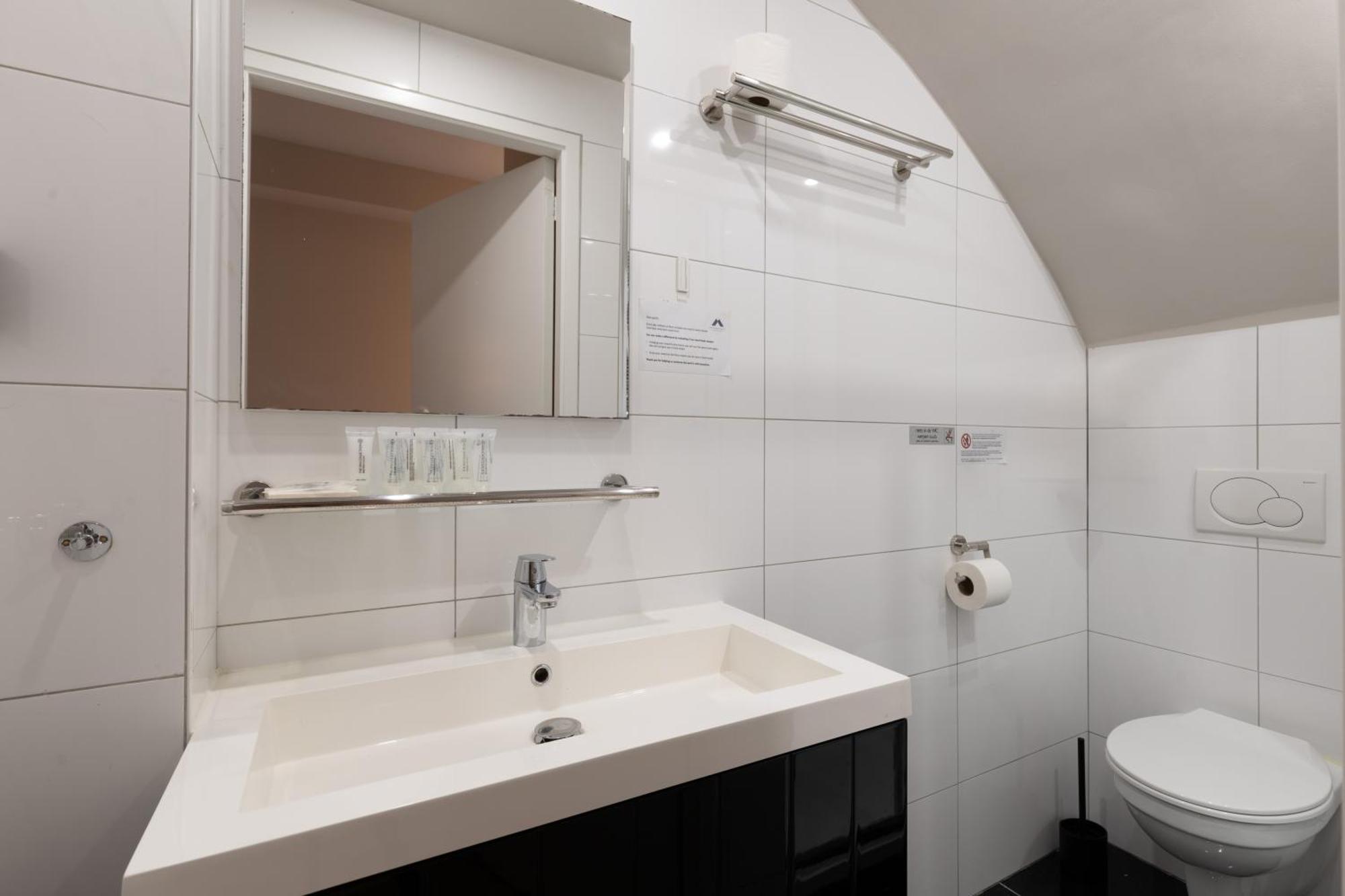 Midtown Hotel Twin Studio Amsterdam Bagian luar foto